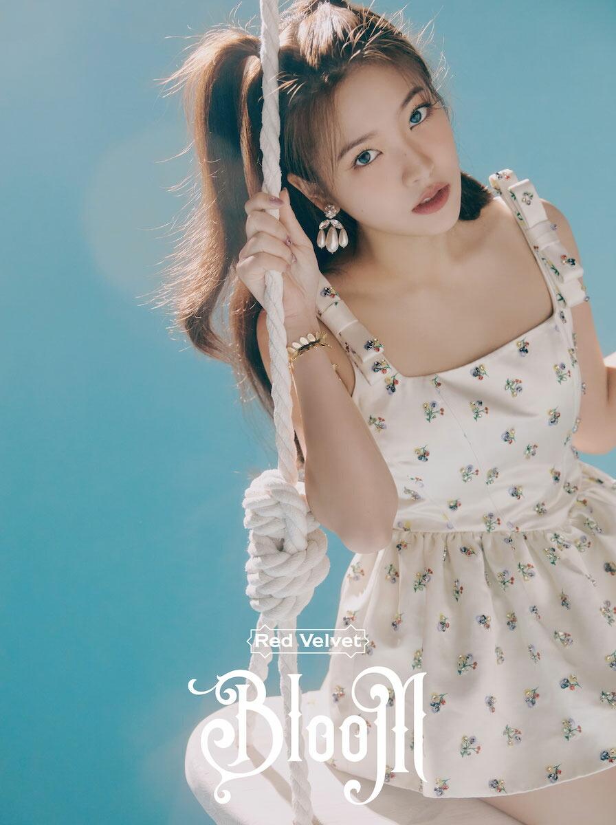 Bloom (初回限定盤 CD＋スマプラ　メンバー別＜YERI(イェリ) Ver.＞)